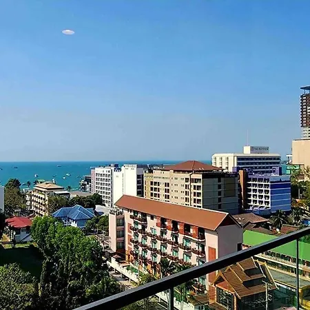 Edge Central 2 Bedroom Sea View *