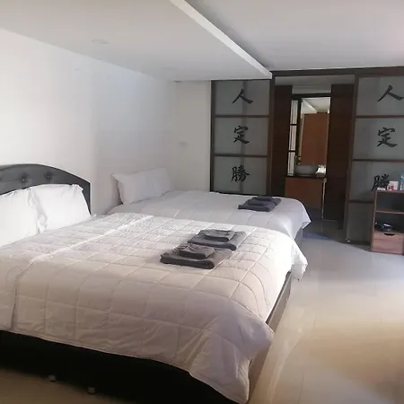 Pasadena โรงแรม 2*