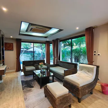 Villa Baan Natcha Pool Center Pattaya