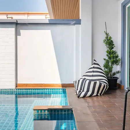 The Terrace Pratumnak Pool Villa Pattaya