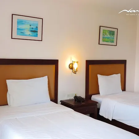 โรงแรม นริส อาร์ท โฮเทล