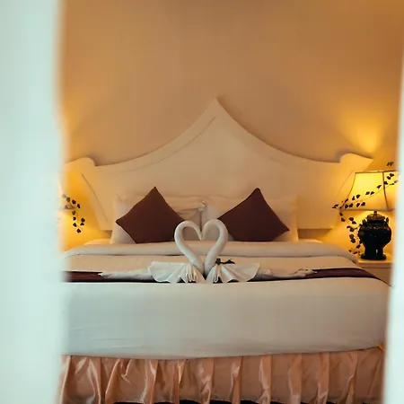 โรงแรม Raya Private Pool *