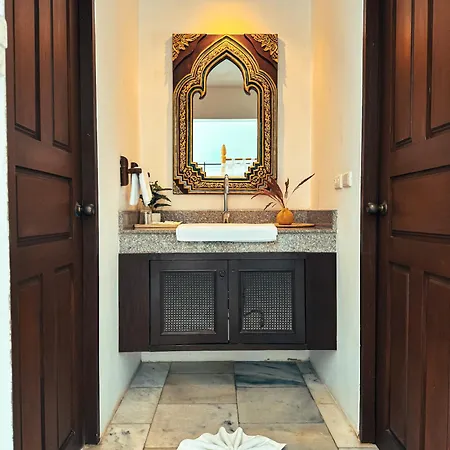 Raya Private Pool