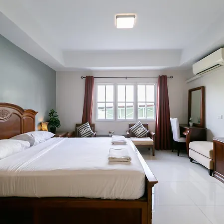 Hotel Wong Amat House