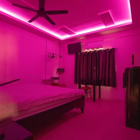 บ้านพัก Splash Bar And