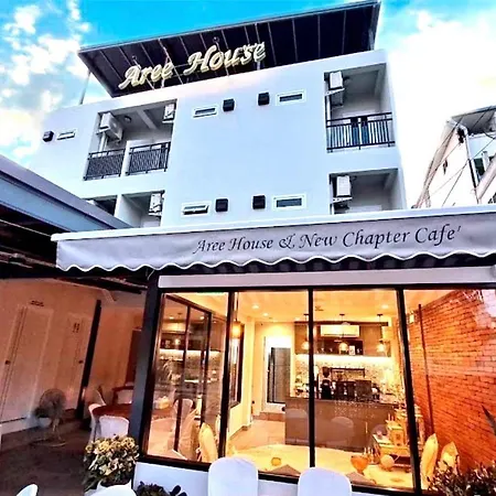 Aree House Poshtel 3*