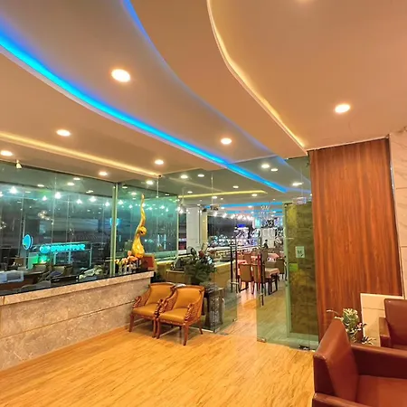เดอะพรีวี่ โรงแรม 3*