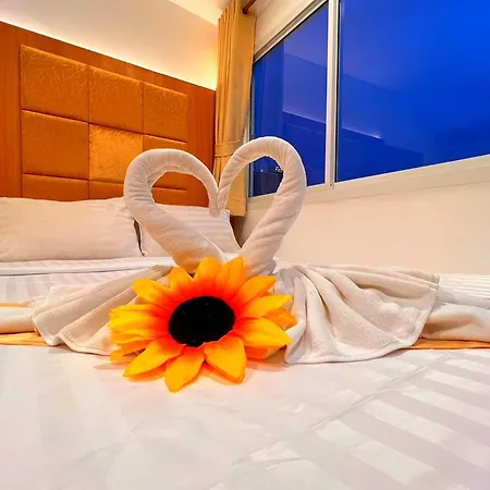 เดอะพรีวี่ โรงแรม