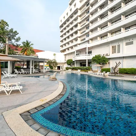 Welcome Plaza Hotel