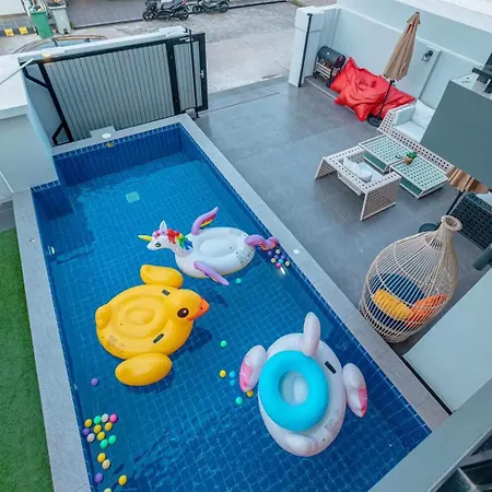 Ratsamee Poolvilla P Pattaya