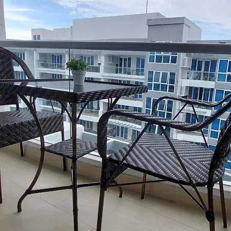 Grand Avenue - Pool-view Suite, 55sqm Pattaya