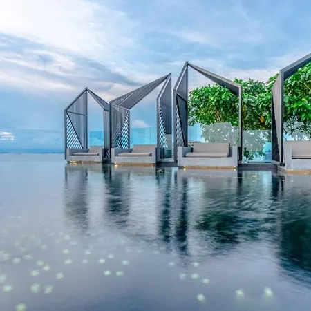Apartment The Edge Seaview Pattaya