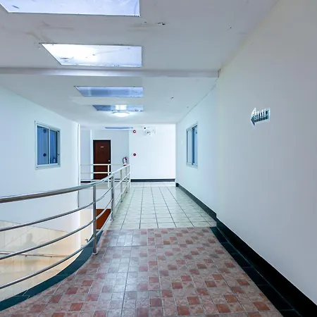 โรงแรม Deeden