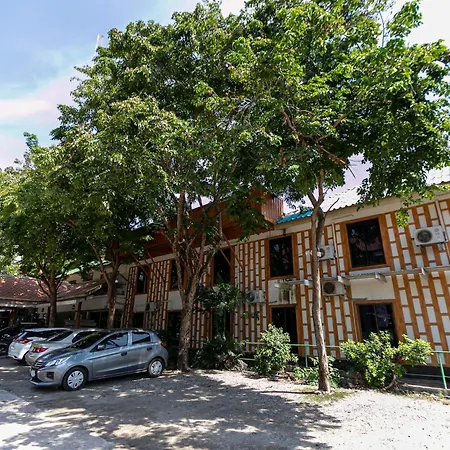 โรงแรม Deeden Pattaya