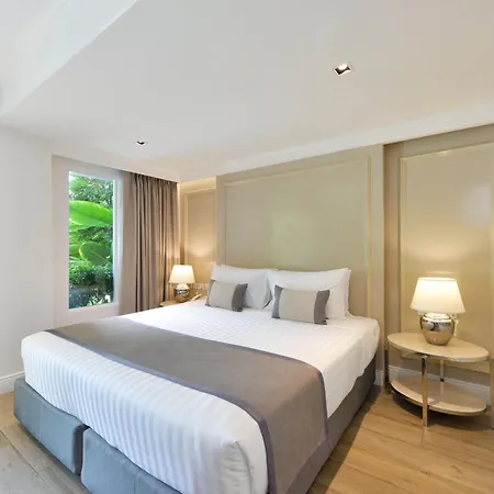 เดอะเบเวอร์ลีโฮเทลพัทยา โรงแรม 4*