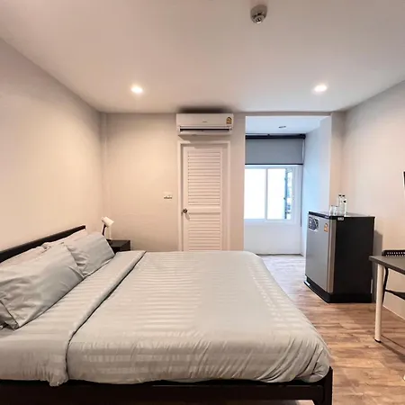 Aree House Poshtel