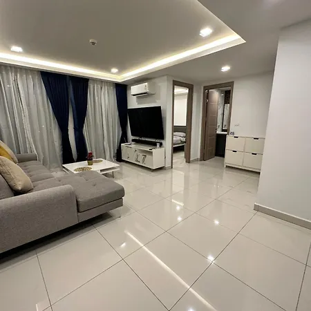 Exclusive Arcadia - Amazing Pools & Gardens, Gym, Sauna, Waterfalls, Jacuzzi, Fast Internet Pattaya