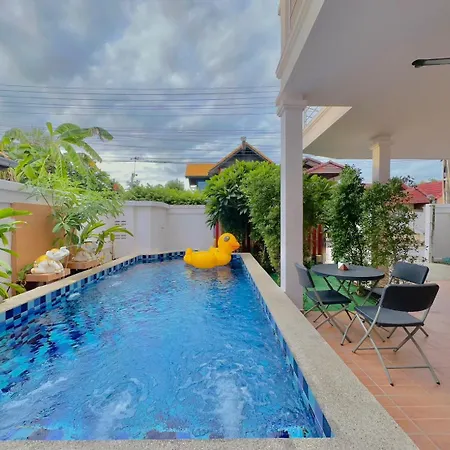 Rosewood Pool 6 4* Pattaya