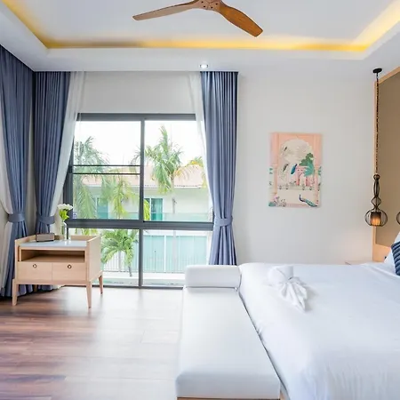 วิลล่า Hollywood Luxury Poolvilla Walking Street 4 Bedrooms *