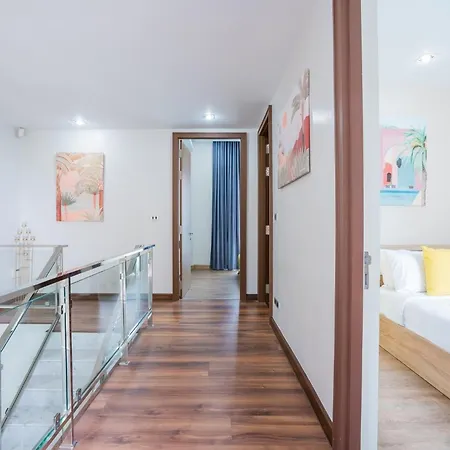 Hollywood Luxury Poolvilla Walking Street 4 Bedrooms วิลล่า