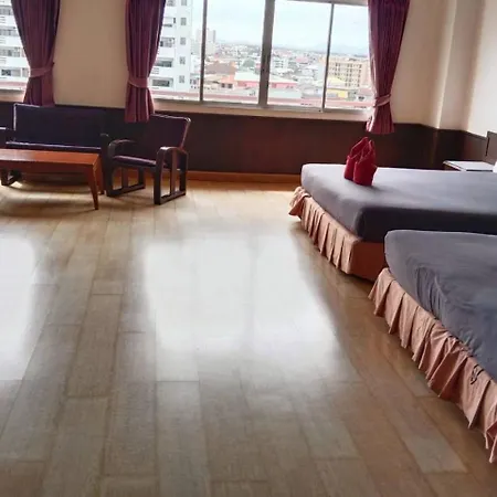 Marine Yensabai Hotel