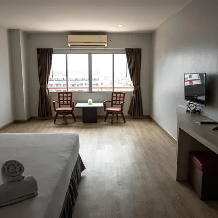 Marine Yensabai Hotel Pattaya