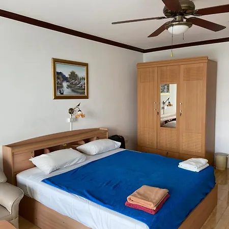 Apartment View Talay 5 At Nong Pattaya