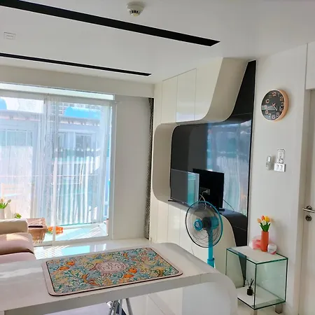 Center Residents Apartment Pattaya