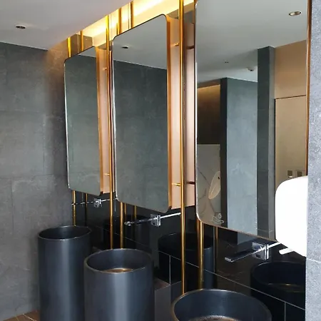 The Edge Seaview Apartment Pattaya