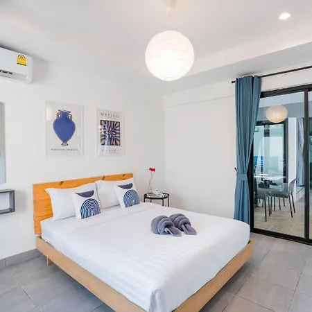 Villa Charming House Poolvilla *