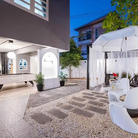 Charming House Poolvilla Pattaya