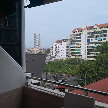 Jomtien Hill Pratamnak Pattaya
