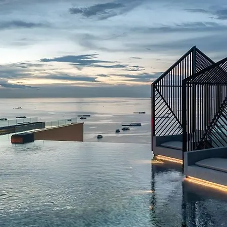 อพาร์ทเม้น The Edge By *