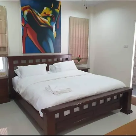 Lagoon 5 Bedroom Pool Villa *