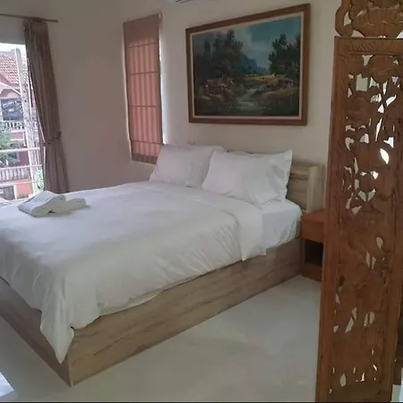 Villa Lagoon 5 Bedroom Pool Pattaya