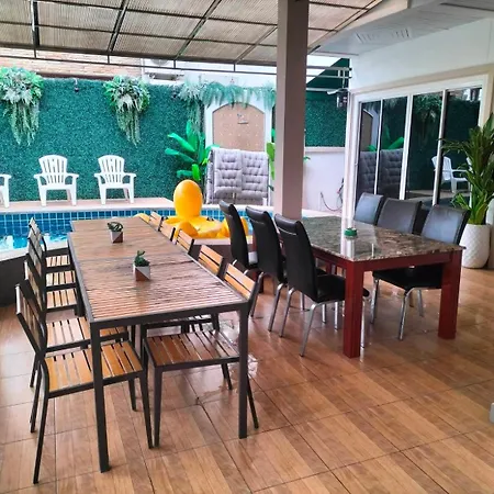 Lagoon 5 Bedroom Pool * Pattaya
