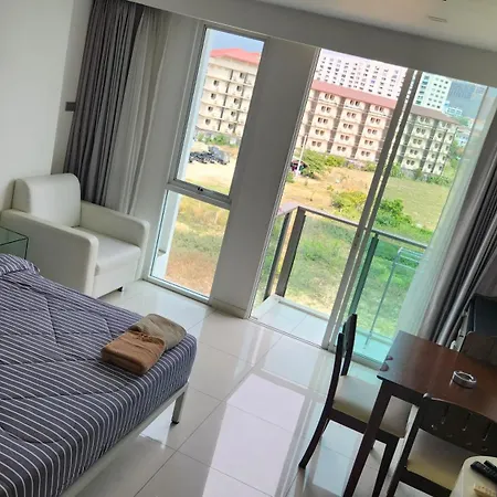 Center * Pattaya