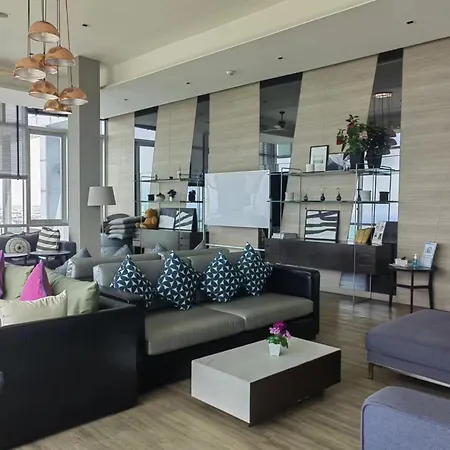 芭提雅网红海滩公寓/家电齐全/楼顶泳池/健身房 Apartment *