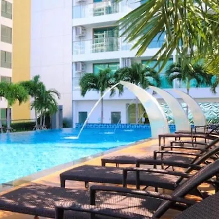 Apartment The Peak Towers Cozy Studio Flat Pattaya