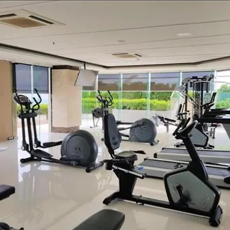 The Peak Towers Cozy Studio Flat * Pattaya
