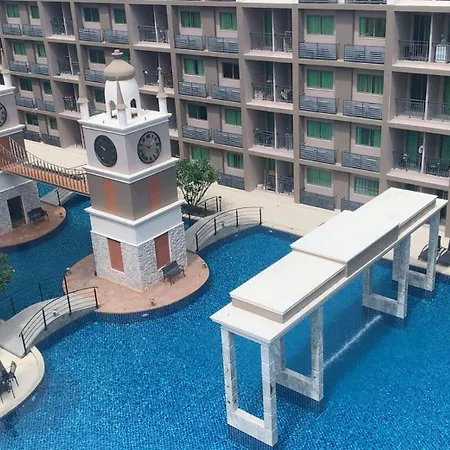 豪华度假泳池景观房 Arcadia Apartment *