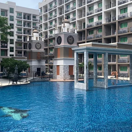豪华度假泳池景观房 Arcadia Apartment *