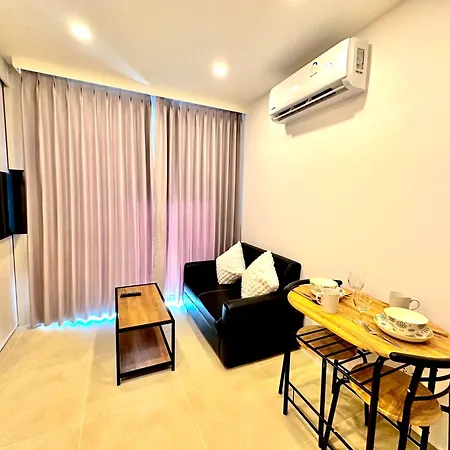 Apartment Cozy 1 Bedroom Near Walking Street With Pool And Gym