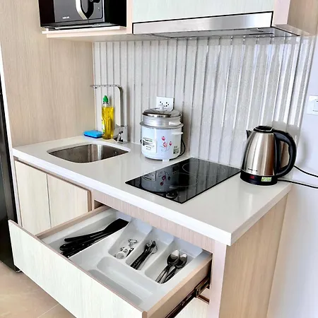 Apartment Cozy 1 Bedroom Near Walking Street With Pool And Gym Pattaya