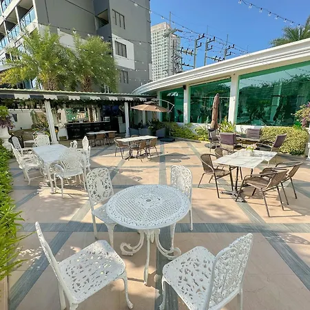 Apartment Cozy 1 Bedroom Near Walking Street With Pool And Gym *