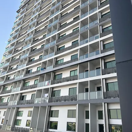Arcadia Millennium Tower Apartment Pattaya