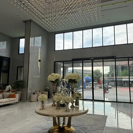 Arcadia Millennium Tower Apartment Pattaya