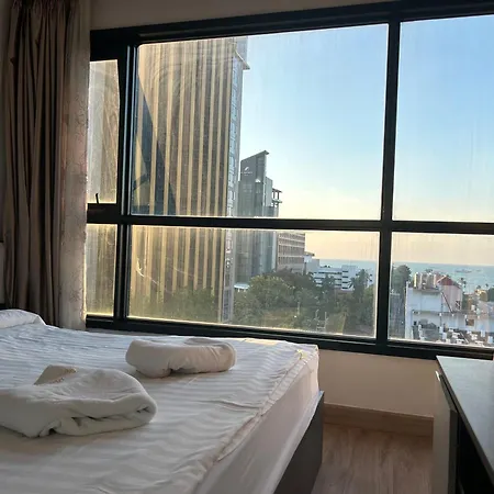 The Base By Leya Apartment Pattaya