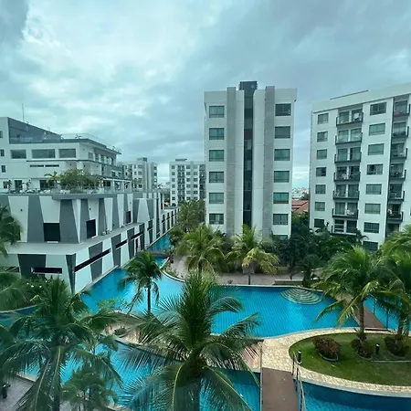 Retreat Deluxe: Poolview 2 Bed - Arcadia Pattaya