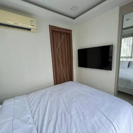 Retreat Deluxe: Poolview 2 Bed - Arcadia * Pattaya